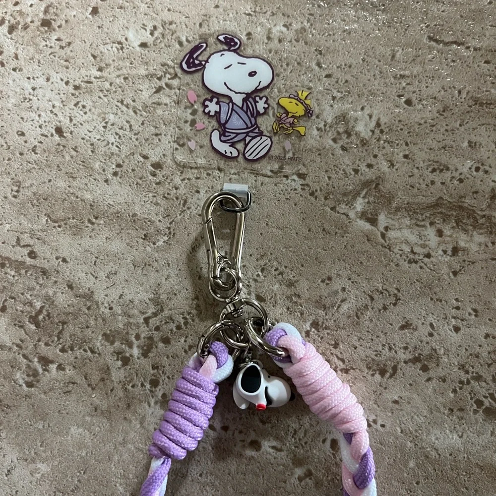 Peanuts Snoopy Phone Lanyard
